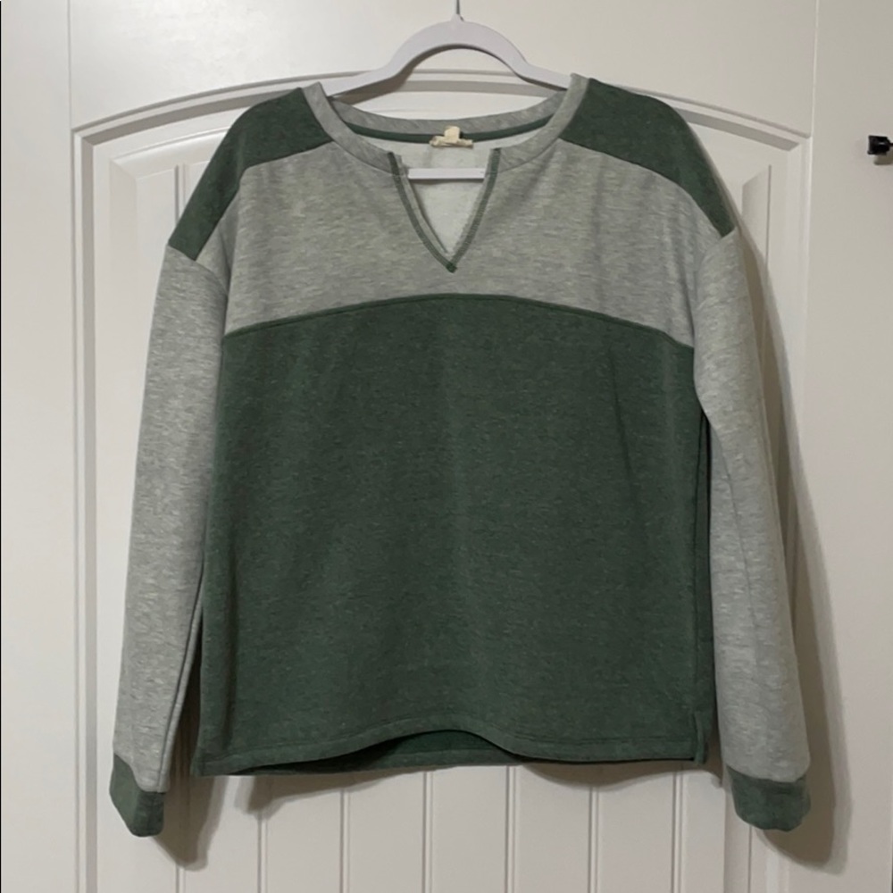 V-neck Sweater
